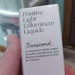 Rare Beauty Liquid Highlighter Transient